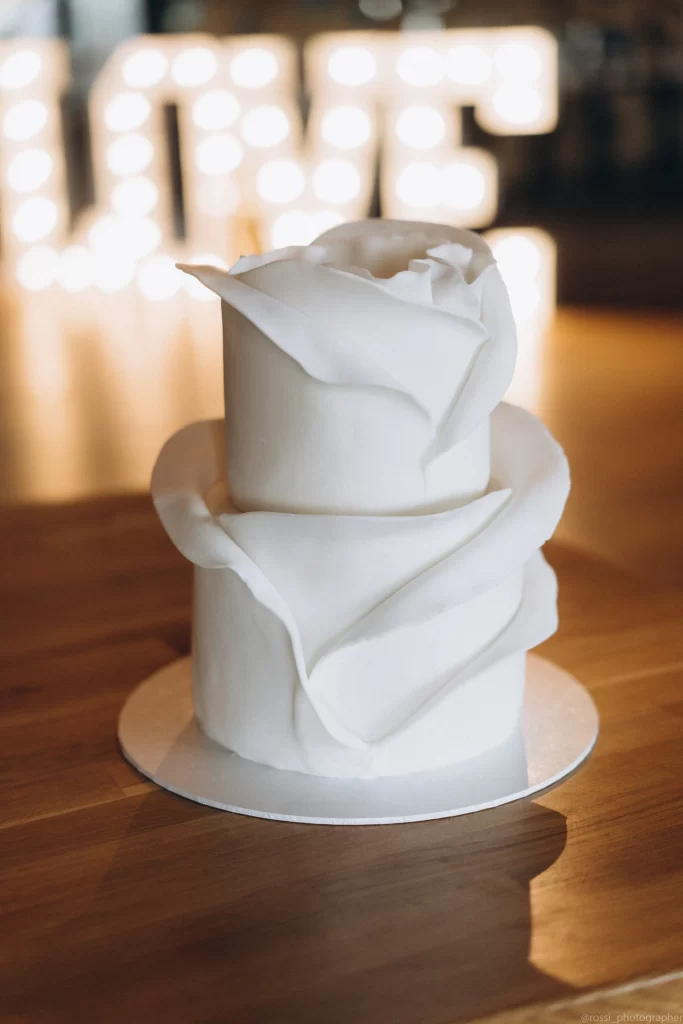 7f2032_c75aba7b1e9f45b38402c06448b466b2~mv2